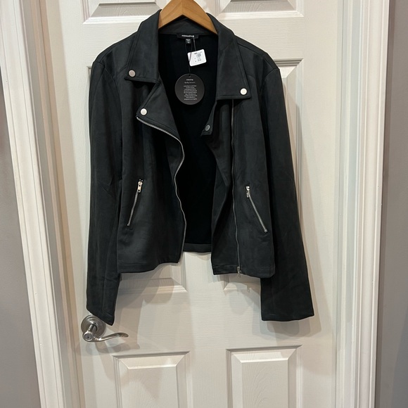 New with tags gray suede moto jacket size XL